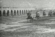 Desfile de rurales al galope el 16 de septiembre