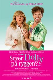 Sover Dolly på ryggen?